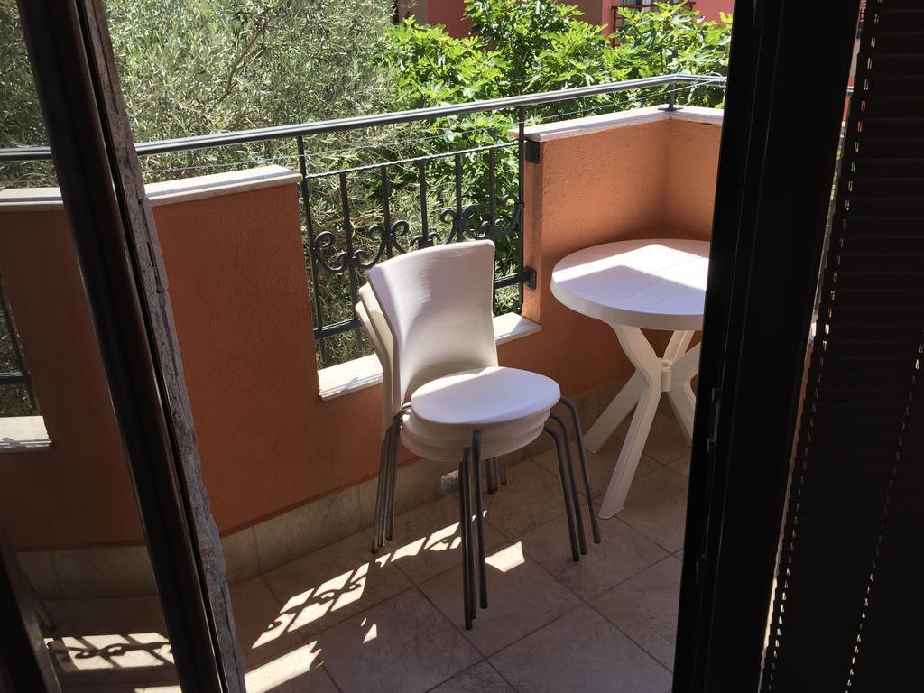 Apartments Ivan Petrovac Luaran gambar