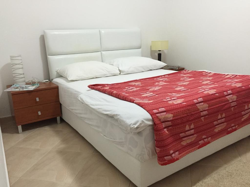 Apartments Ivan Petrovac Bilik gambar