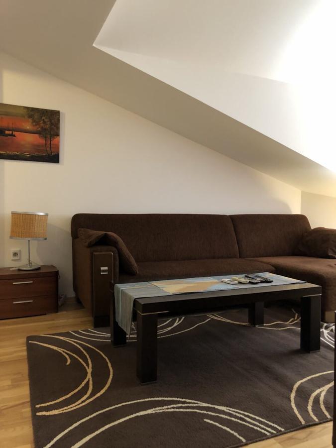 Apartments Ivan Petrovac Luaran gambar